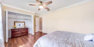 574 Juniper Place Gallery 35