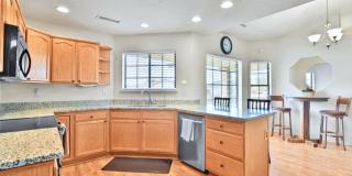 7076 N Sunrise Gallery 5