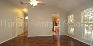 Exceptional Living with Vaulted Ceilings, Cozy Fireplace & Expansive Outdoor Space Gallery 5