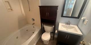 Gorgeous 3 Bed/2 Bath South Durham Townhome - Location, Location, Location! Gallery 9