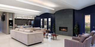 Fontainebleau Gallery 21