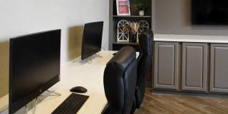 Ashton Pointe Gallery 16