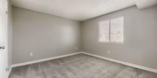 Parkwood Plaza Gallery 28