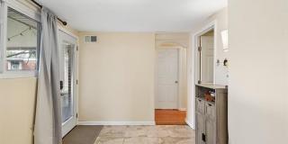 1108 CARDINAL Avenue Gallery 23