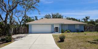 Annual Unfurnished Home with whole House Generator! 3 Bedroom, 2 Bath Home with Bonus Room off of 3rd Bedroom – with a Location to the South Venice Beach Ferry and Boat ramp neighborhood providing an optional Membership! Gallery 28