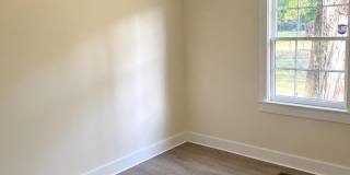 1105 PINEVIEW ROAD Gallery 3