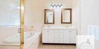 3 Bed 2 Bath in Clovis Unified School District! Gallery 7