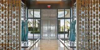 9243 Collins Avenue Gallery 4