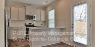 215 Northwood Street Gallery 23