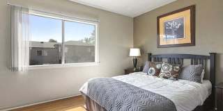 Wyvernwood Garden Apartments Gallery 11