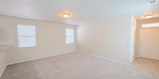 Beautiful 3-Bedroom Home in Tierra Oeste near Ladera/Unser. Refrigerated Air! Gallery 14