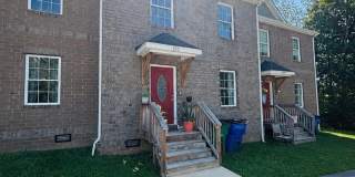 3 Bedroom, 2.5 Bath Townhouse Gallery 1