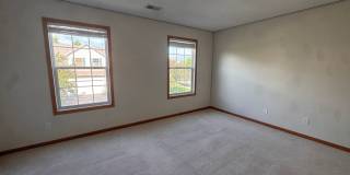 Luxurious 3 Bedroom, 2 Bathroom GORGEOUS townhome! Gallery 16