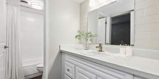 Arcadia on 49th Gallery 9