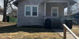 3 Bedroom/ 1 Bathroom $1050 Gallery 1