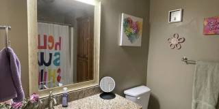 FULLY FURNISHED 4 BEDROOM, WALKOUT BASEMENT - SHORT TERM 6 MONTH RENTAL AVAILABLE IN OZARK! Gallery 29