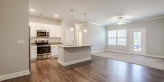 Sanctuary at Powell Place Gallery 15