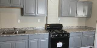 441 Maple Ave Gallery 1