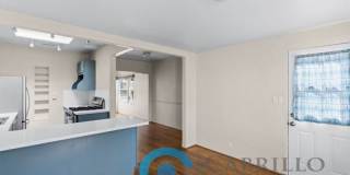5425 Adams Avenue Gallery 13