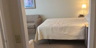 3939 ROLAND Avenue Gallery 3