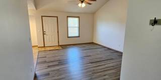 Beautiful house in the Fall Creek Subdivision! Carl Junction! Gallery 3