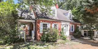 Room in 5 Bedroom Home in Greensboro Gallery 1