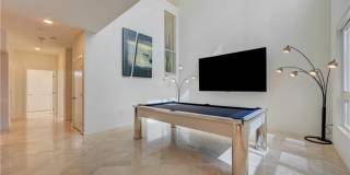 4535 Dean Martin Drive Gallery 12