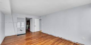 11 Island Ave Gallery 26