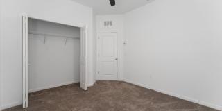 KNIGHTSBRIDGE 50S  Single Family Residence Gallery 14