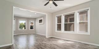 1045 Casgrain Street Gallery 9