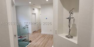 8640 NW 101st Pl Gallery 28