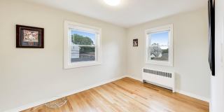 6407 N Normandy Avenue Gallery 12