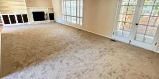 3 Bedroom on Large corner lot! 3 Bedroom on Large corner lot! Gallery 6