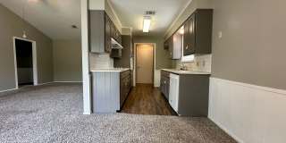 Single Family Home *LEASING SPECIAL AVAILABLE* Gallery 4