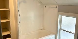 3 Bedoom SIngle Family - 14620 Zip - South Ave & Elmwood Area Gallery 13