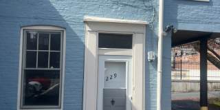 Spacious & Stylish 2-Bedroom Apartment with Modern Amenities – Ideal Location! Gallery 1