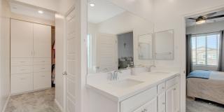 7320 N Decatur Boulevard Gallery 36