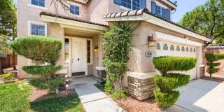 4 Bedroom in a Gated Community with Community Pool & Gym! Gallery 3