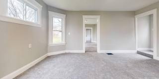 Lorain/W.73 neighborhood, updated 3 bed/1 bath single family house. Gallery 82