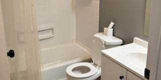 5726 Beechcroft Road Gallery 4