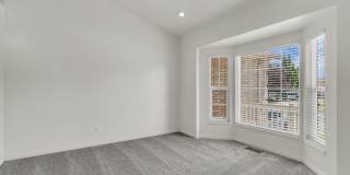 Spacious 5 Bed Kaysville Home with 3-Car Garage Gallery 8
