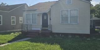 3404 North Avon Avenue Gallery 1
