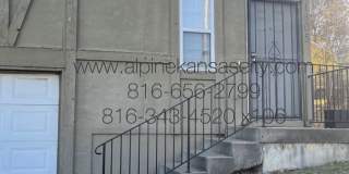 1805 Jackson Avenue Gallery 1