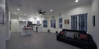 2926 S Normandie Avenue - Co-Living Gallery 2