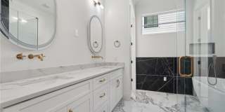 10365 Waters Road Gallery 35