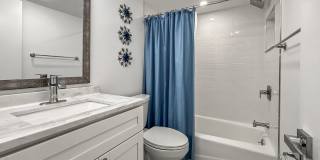 Fully Furnished Waterfront Community Condo in Isla Del Sol - 2bed | 2bath Gallery 18
