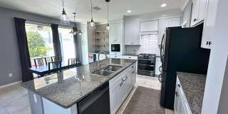 7048 ROSABELLA Circle Gallery 6