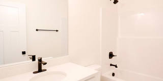 522 E Briarbrook Lane Gallery 22