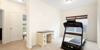 Incredible 3be/2.5ba House In Quiet Neighboorhood Gallery 15