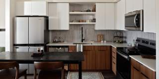 120 & 220 Bend Gallery 59